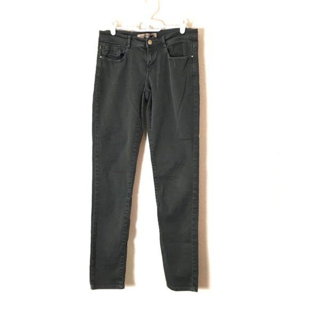 Zara Trafaluc Jeans Women’s Size 6 Measures 29x31